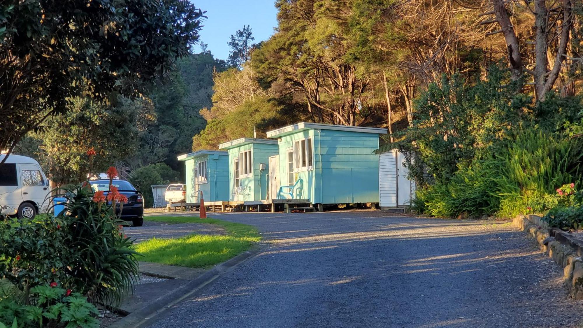 Dickson Holiday Park Thames Bagian luar foto